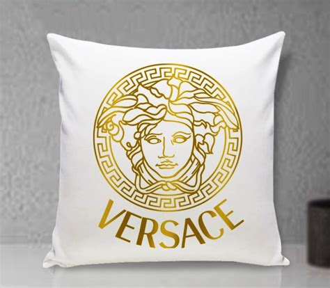 versace kissenhüllen imitationen zeigen|Amazon.com: Versace Pillow Covers.